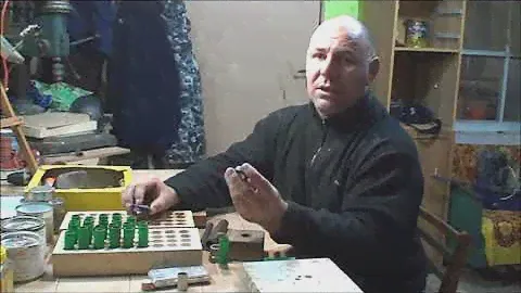 Обжимаем гильзы самым простым и приметивным способом