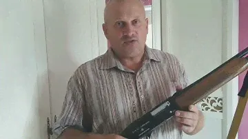 Поправки к видео о ружье Бекас 16М авто